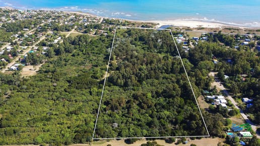 Venta de chacra de 10 has frente al mar en Las Flores Piriapolis Maldonado