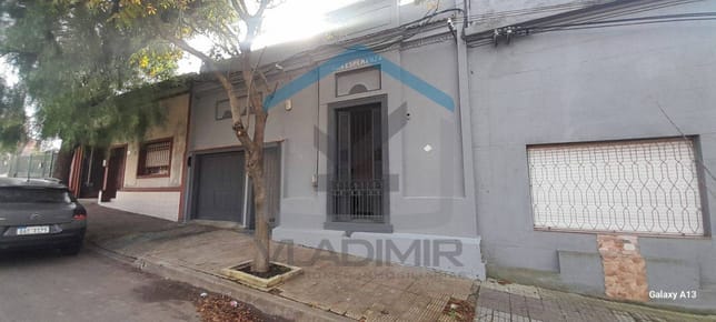 Casa en venta de 5 ambientes en Cerrito