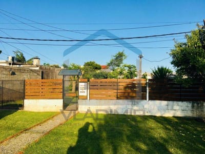 Casa en venta de 3 ambientes en Las Piedras