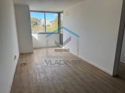 Departamento en alquiler de 2 ambientes en Tres Cruces