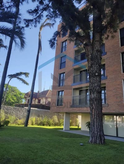 Departamento en alquiler de 3 ambientes en Prado