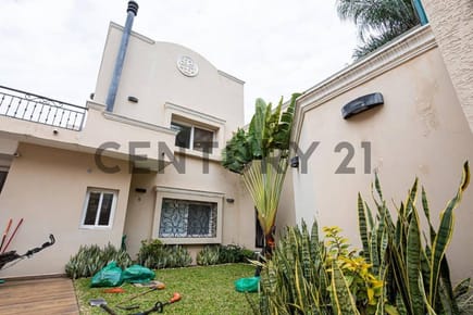 EN VENTA RESIDENCIA EN LAMBARÉ - Bº FELICIDAD