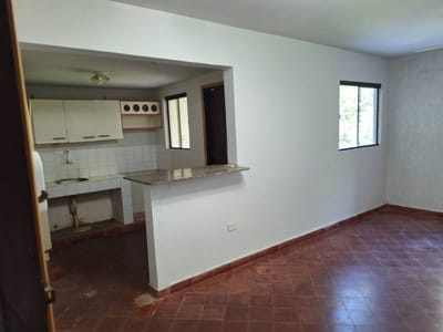 VENDO DEPARTAMENTO DE 2 HABITACIONES EN SAN LORENZO