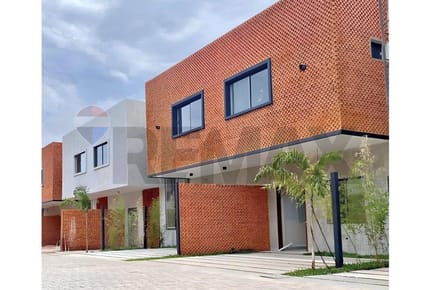 Duplex - Venta - San Lorenzo, Central, Paraguay