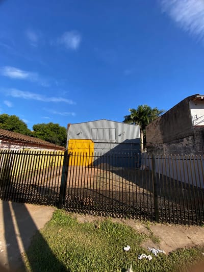 TINGLADO EN ALQUILER – SAN LORENZO, FDO ZONA SUR SOBRE AVDA. AVELINO MARTÍNEZ