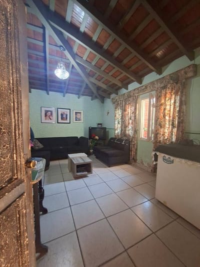 CASA A LA VENTA EN SAN ISIDRO - LAMBARE