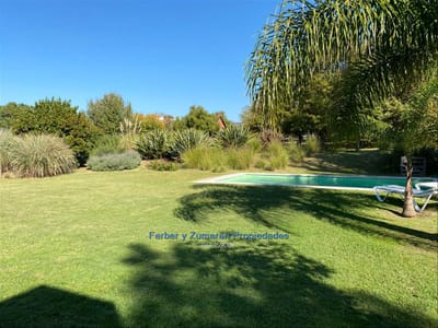 Casa  venta  con renta la Tahona 3 dorm servicio piscina. Seg. 24 hs.