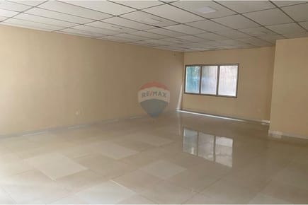 Oficina Corporativa en el Corazón del Microcentro de Asunción – 110 m²