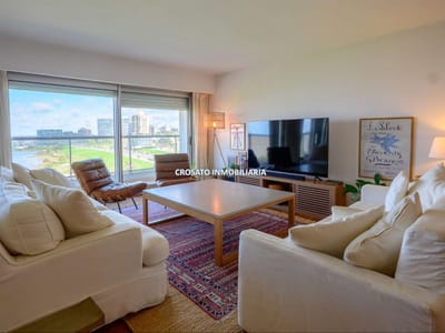 Venta Espectacular Apartamento Puerto del Buceo 3 Dormitorios 4 Baños estar Servicio 2 Garaje Parrillero Privado y BBQ