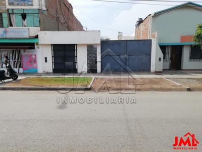 TERRENO EN AV METROPOLITANA DE 277 M2