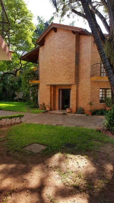 En venta dos casas en condominio en Barrio Mariscal Estigarribia