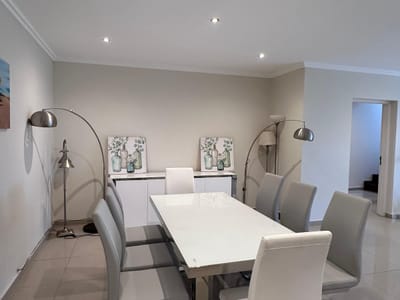 VENDO HERMOSO PENTHOUSE SOBRE MOLAS LÓPEZ - ASUNCIÓN