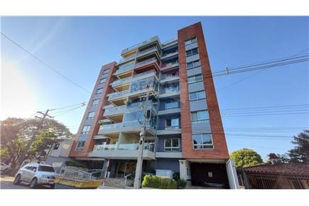 Alquilo departamento de 3 Habitaciones más Habitación de servicio en Asunción 