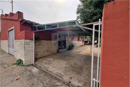 CASA EN VENTA OFERTA ZONA SHOPPING SAN LORENZO