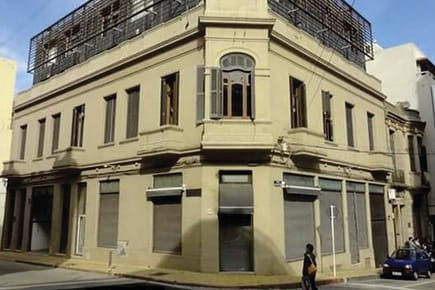 Apartamento con renta de 1 dormitorio con garaje