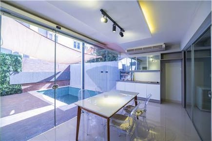CASA EN VENTA - Zona Colegio Francés, Barrio Jara