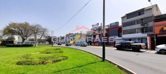 Interesante Local Comercial 