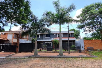HERMOSA Y AMPLIA RESIDENCIA EN FERNANDO DE LA MORA