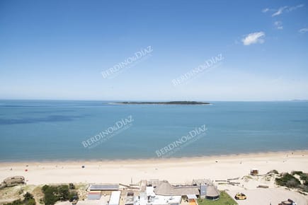 Espectacular  PentHouse duplex en venta  Playa Mansa