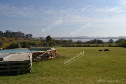 Chacra en Laguna del Sauce. Localidad de Punta Ballena