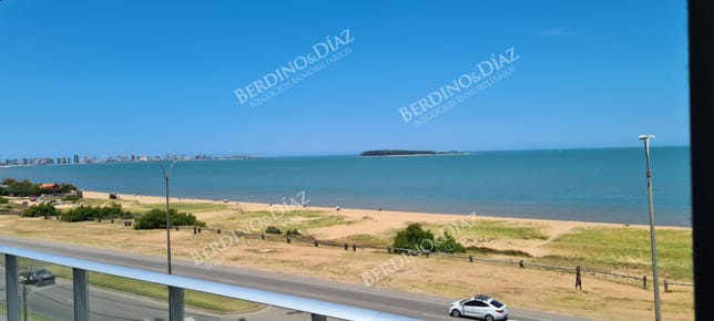 Venta Penthouse 2 dormitorios frente al Mar en la Mansa