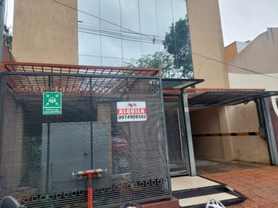 Oficina en alquiler ubicado en Villa Morra