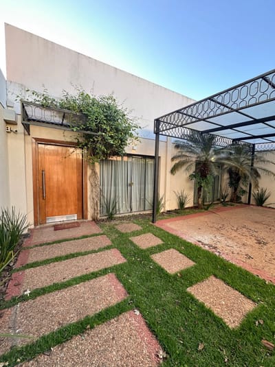 CASA EN VENTA – RECOLETA, ASUNCIÓN 