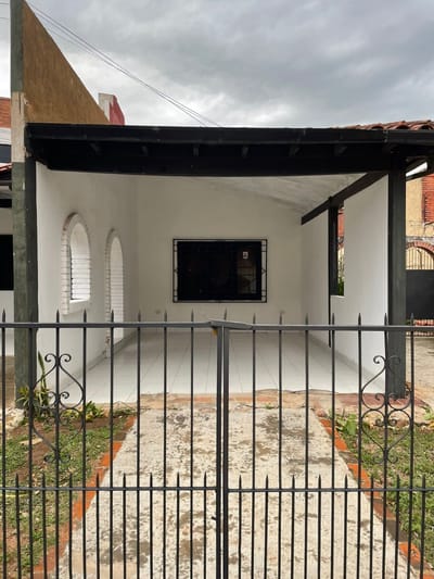 VENDO PROPIEDAD EN EL BARRIO LAS LOMAS 