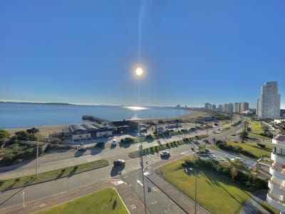 VENTA APARTAMENTO 3 DORMITORIOS MALECON IV