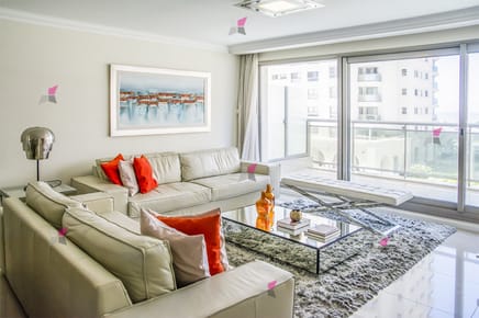 Departamento en venta con amplios dormitorios. Torre Imperiale.