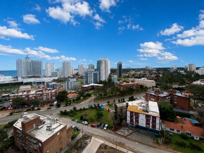 APARTAMENTO EN VENTA 2 DORMITORIOS- TORRES DEL ESTE