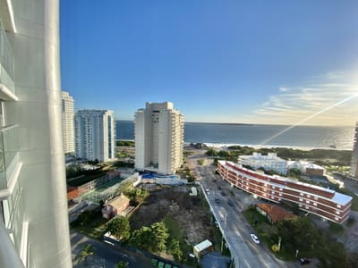 VENTA APARTAMENTO 2 DORMITORIOS - MIAMI BOULEVARD