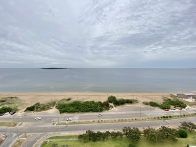ALQUILER TEMPORARIO DE APARTAMENTO DE 3 SUITES EN AQUARELA PUNTA DEL ESTE MANSA
