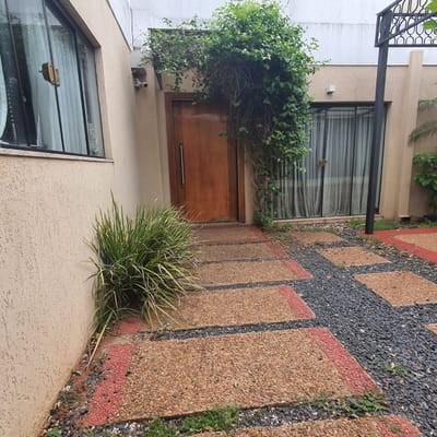ALQUILER DE CASA AMOBLADA EN RECOLETA