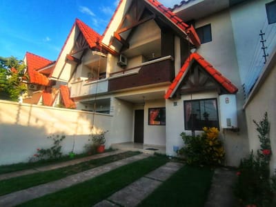 EXCELENTE CASA EN VENTA REMANSO 2