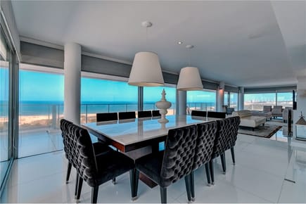 DEPARTAMENTO PENTHOUSE EN ALQUILER FRENTE AL MAR