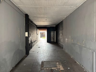 Galpón, a media cuadra del Shopping