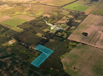 Terreno de Una Hectárea en El Ensueño - Los Aromos