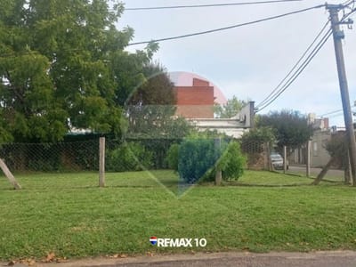 SE VENDE TERRENO EN EXELENTE UBICACIÓN