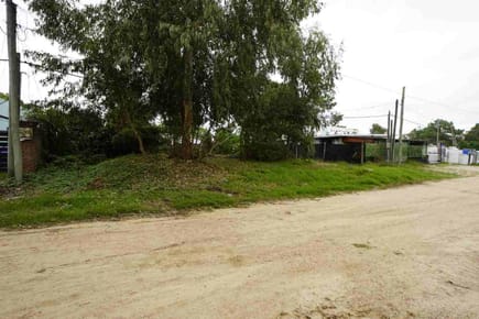 Venta terreno en El Pinar a metros Interbalnearia