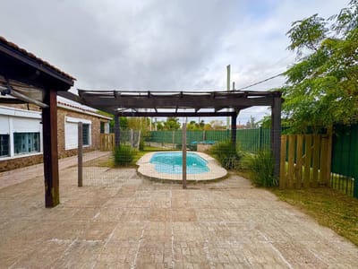 Venta  Casa 3 Dorm con Piscina en Salinas Sur