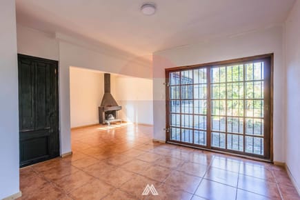 ALQUILER CASA 4 DORMITORIOS GGE EN LAGOMAR SUR