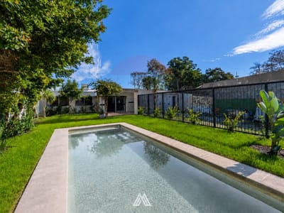 Casa reciclada, 3 dormitorios,  jardín y piscina