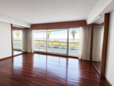 Alquiler Apartamento Rambla Punta Carretas 4 Dorm