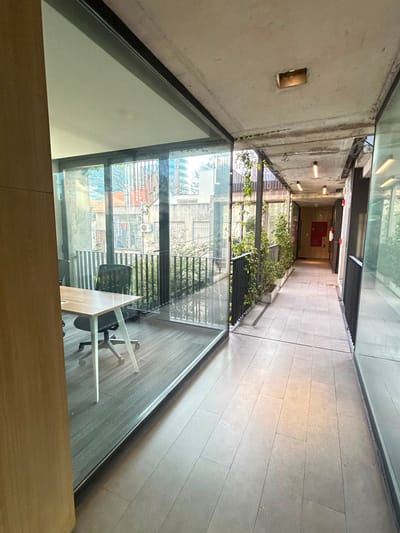 Venta Oficina Renta HUB con Garaje en Pocitos WTC