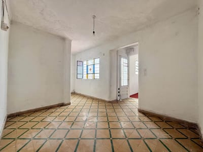 Alquiler apto tipo casa Cordón 1 dormitorio patio