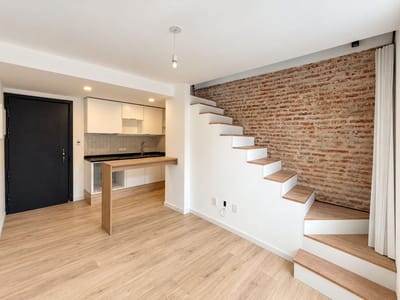 Venta apartamento 1 dormitorio Barrio Sur patio