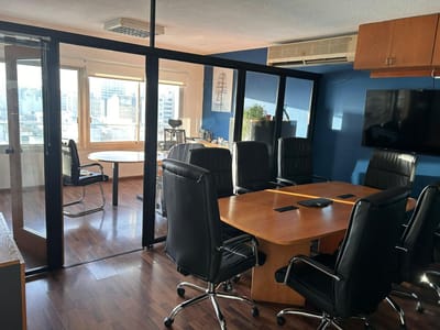 VENTA OFICINA TORRE DE LOS PROF CENTRO + GJE
