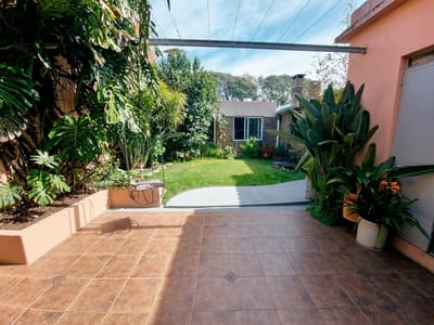 Venta casa 5 dormitorios garage Brazo Oriental