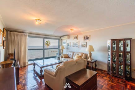 Venta apartamento Punta Carretas Rambla.